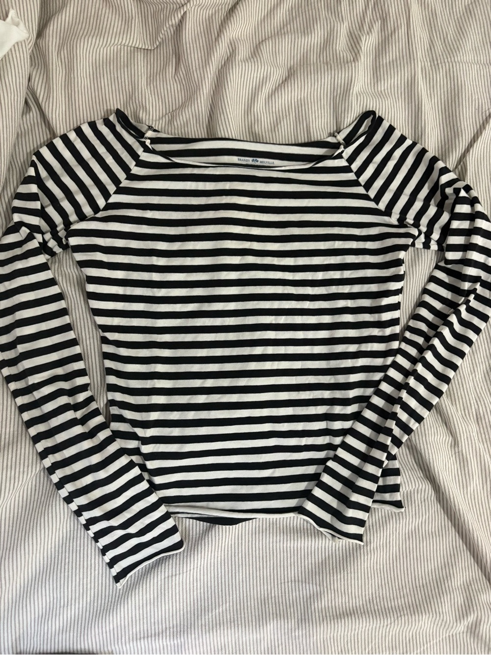 Brandy Melville Black and White Striped Long-Sleeve Tee
